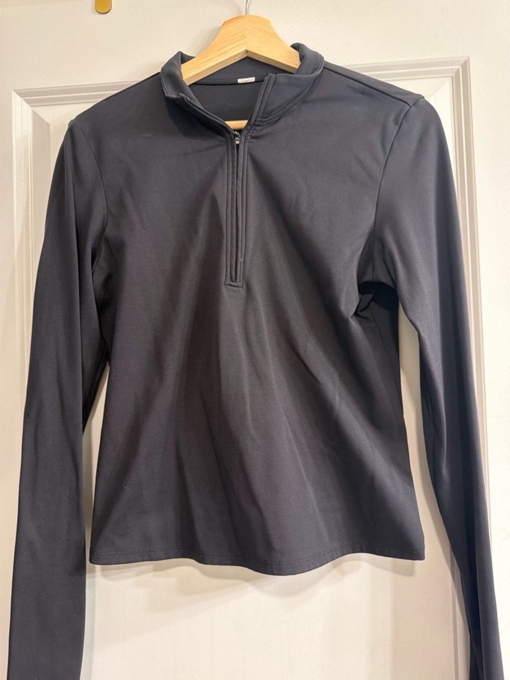 ALO Yoga Black 1/2 Zip Mock Neck Jacket